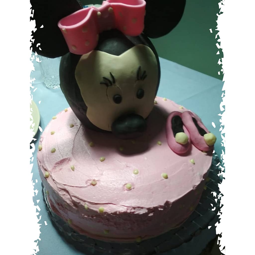 τούρτα με την Minnie
